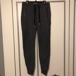 Alo Yoga Moto Joggers